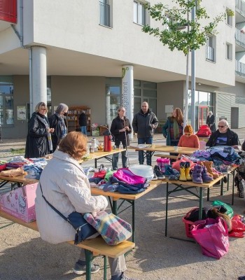 Stadtteilfrühstück und Nachbarschaftsladen in der Seestadt