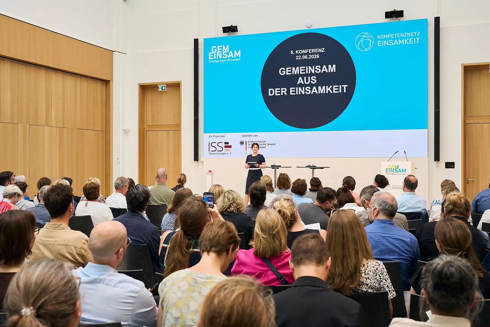 Rückblick: Fachkonferenzen gegen Einsamkeit – Kompetenznetz Einsamkeit